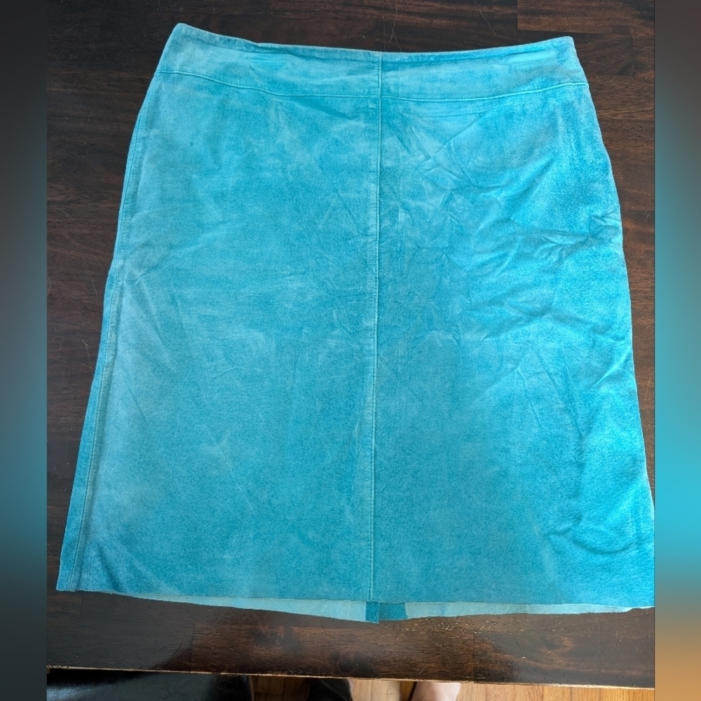 Express VTG Teal Suede Women's Skirt, Size 9/10. Genuine Leather, Lines, Raw Hem